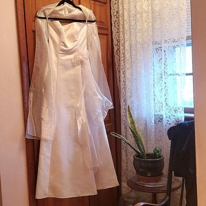 Wedding Dress Jessica McClintock  size 2